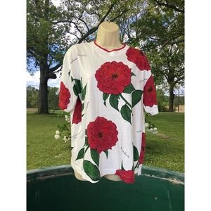 Outback Red  Floral Print Tee Sz L